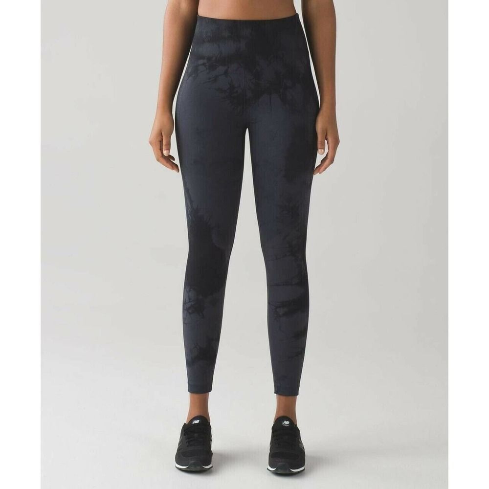 LULULEMON Flow & Go Tight Dark Carbon / Black 7/8 Leggings Stretch Pants RARE 4